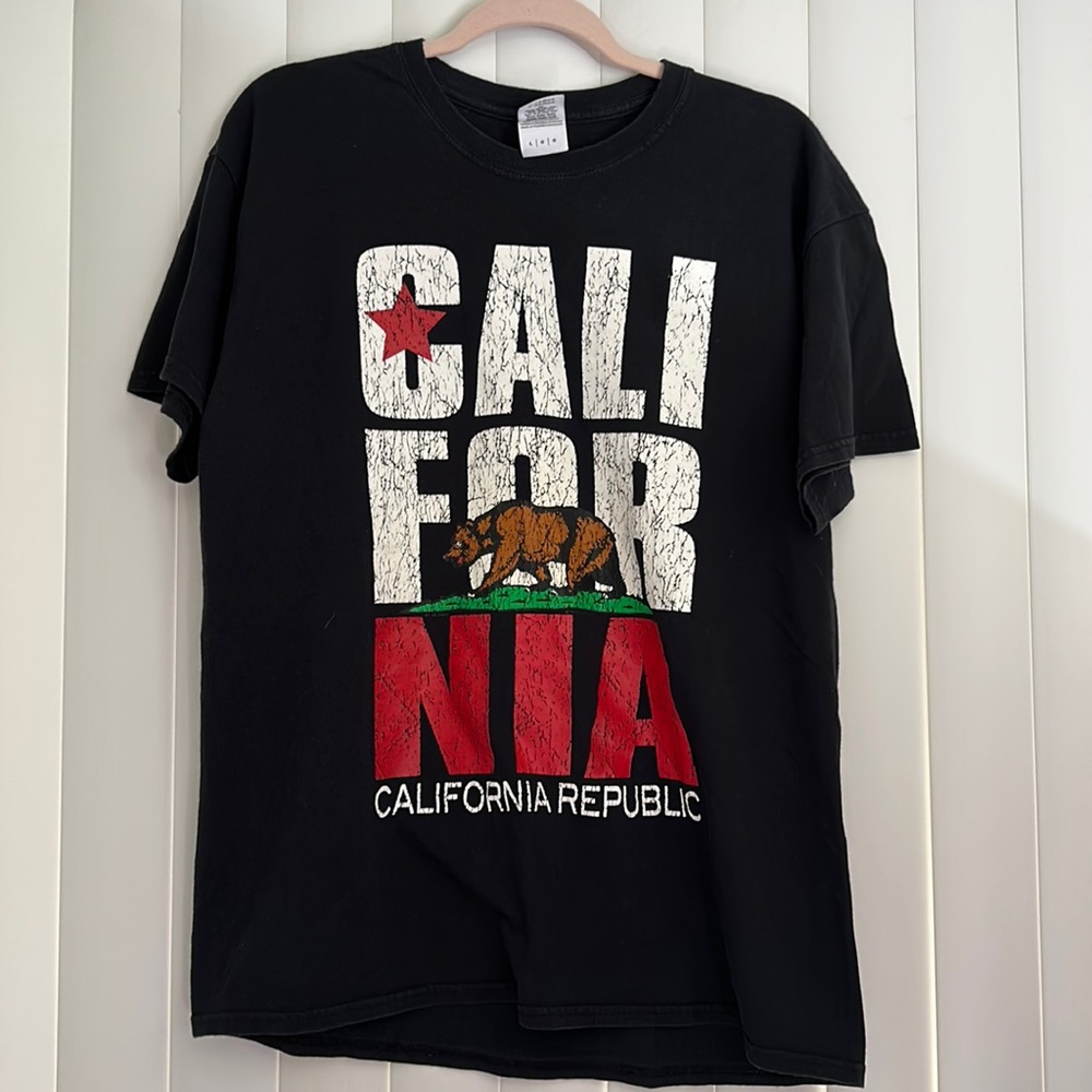 California Republic Men’s shirt